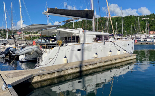 Lagoon 450, Katarina