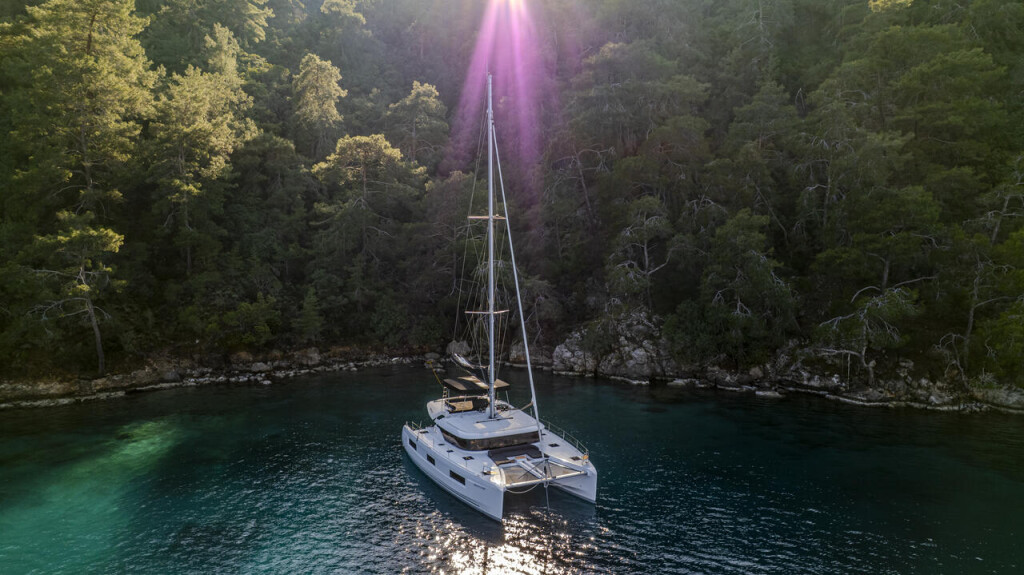 Lagoon 46 Albatros Escape