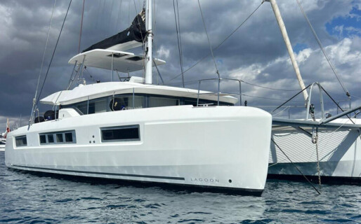 Lagoon 50, Patagonia