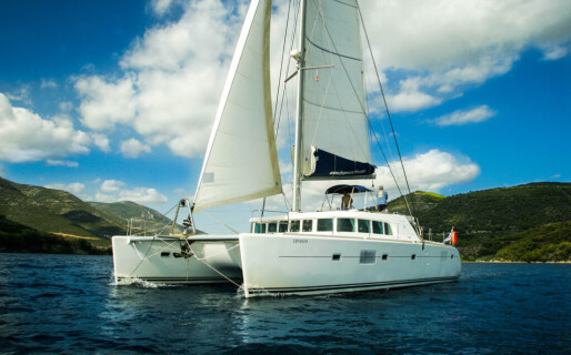 Lagoon 500, Sand Star