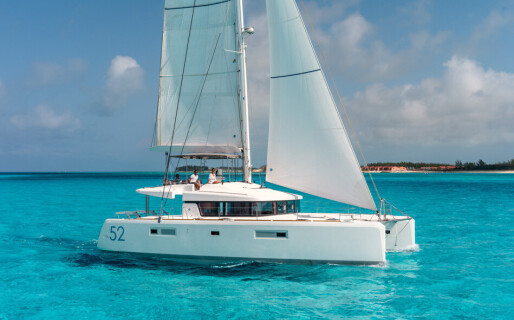 Lagoon 52 F, ACE of HEARTS