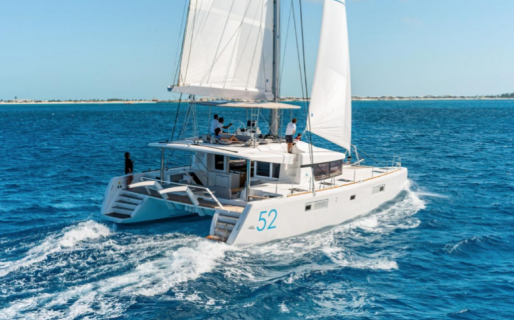 Lagoon 52, Ventana Al Mar