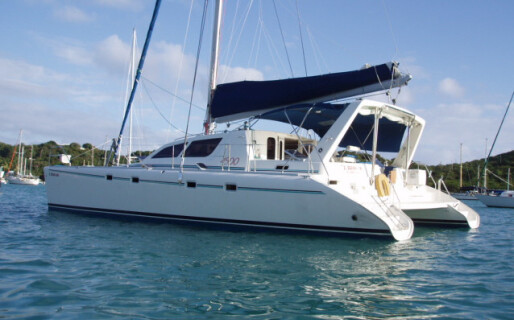 Leopard 45, Marina