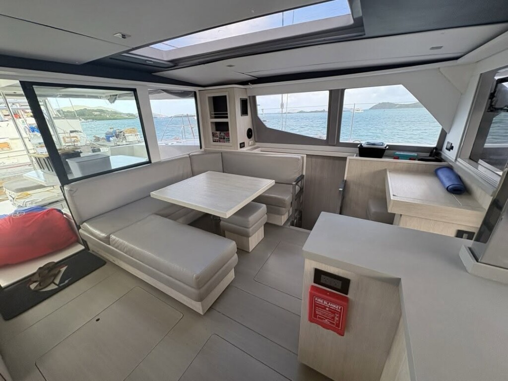 Leopard 45 Sealma