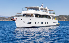 Lila Trawler, Lila Trawler