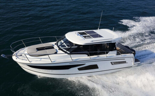 Merry Fisher 1095, Corvus