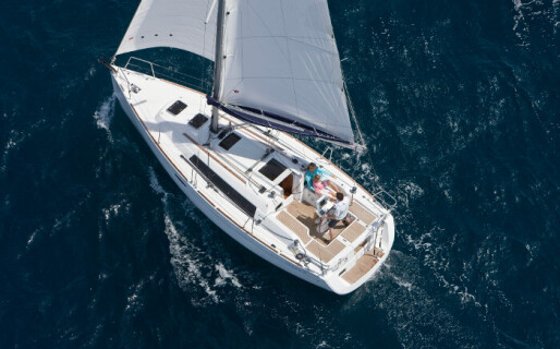 Oceanis 31, Titina