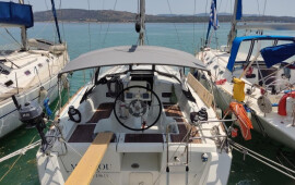 Oceanis 34, Marilou