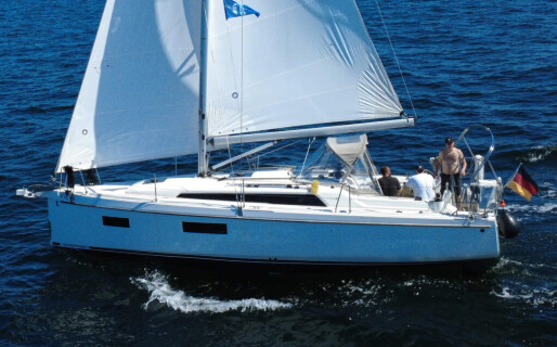 Oceanis 34.1, Fiete