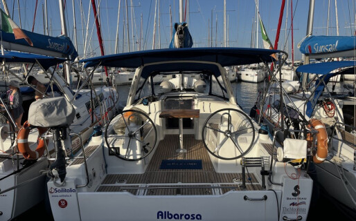 Oceanis 35.1, Albarosa