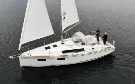 Oceanis 35.1, Thalea