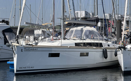 Oceanis 38.1, Yucabay