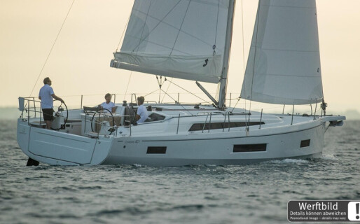 Oceanis 40.1, Kiki