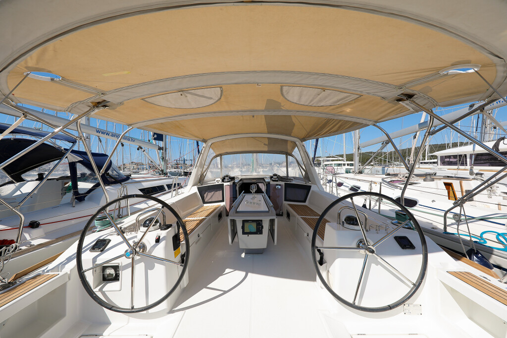 Oceanis 41 Zyntha
