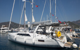 Oceanis 41.1, Friends