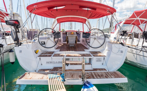 Oceanis 45, Mobula One
