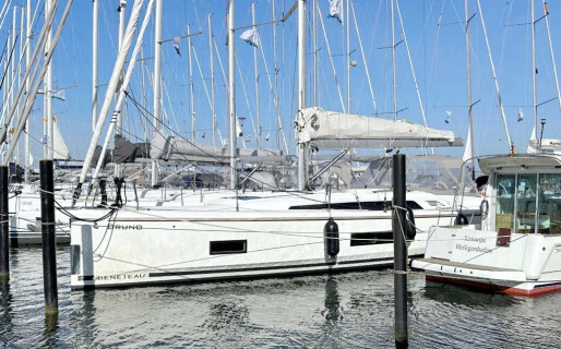 Oceanis 46.1, Bruno