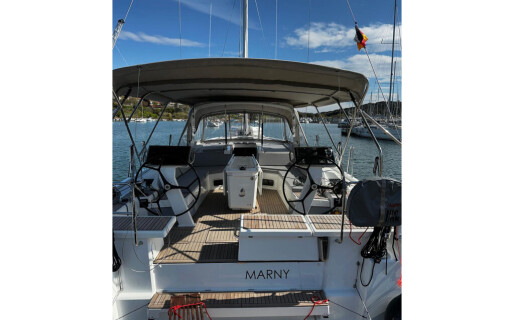 Oceanis 51.1, Marny