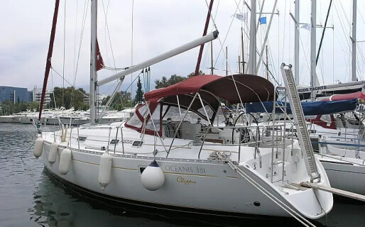 Oceanis Clipper 381, Ouranos