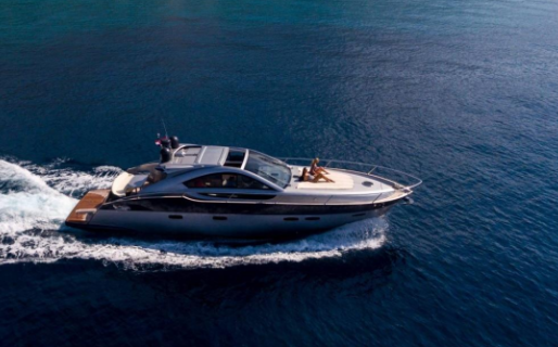 Pearlsea 56 Coupe, Silver Arrow