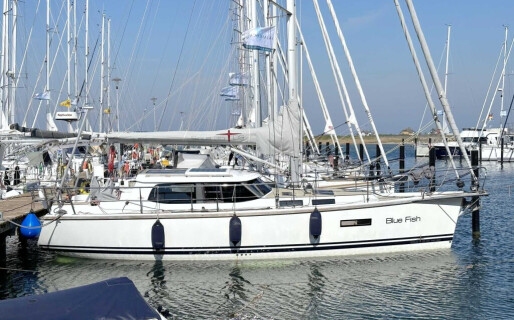 Sirius 35 DS, Blue Fish