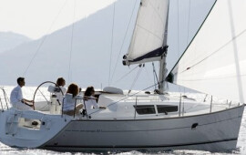 Sun Odyssey 32i, Carmen