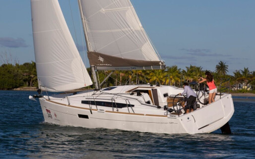 Sun Odyssey 349, Sam