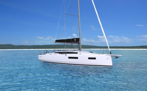 Sun Odyssey 350, Pelmini