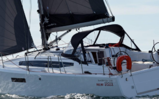 Sun Odyssey 380, Sunny
