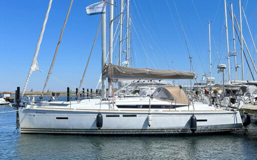 Sun Odyssey 409, Shinju