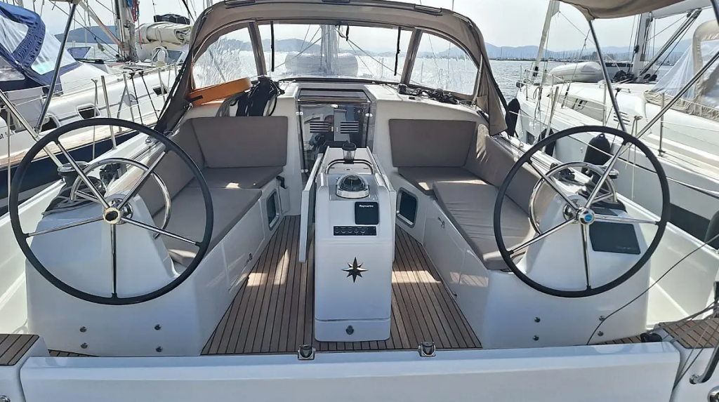 Sun Odyssey 410 Iliada