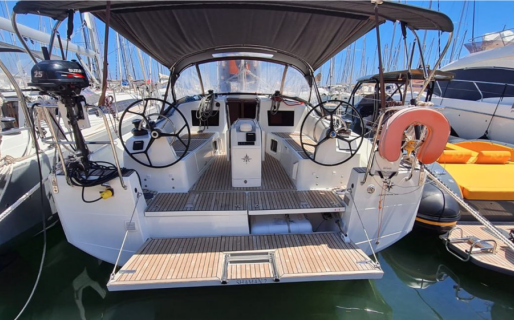 Sun Odyssey 410, Shaman 2