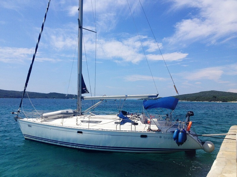 Sun Odyssey 42.2 Vera 1