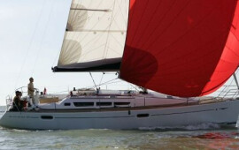 Sun Odyssey 42i, Black Pearl