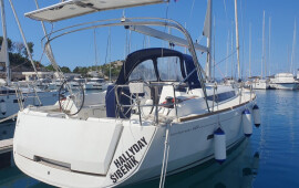 Sun Odyssey 449, Hallyday