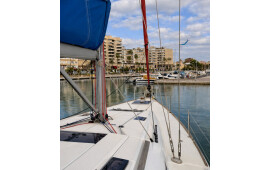 Sun Odyssey 469, Malgrats
