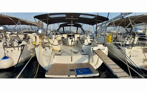 Sun Odyssey 479, Yolo