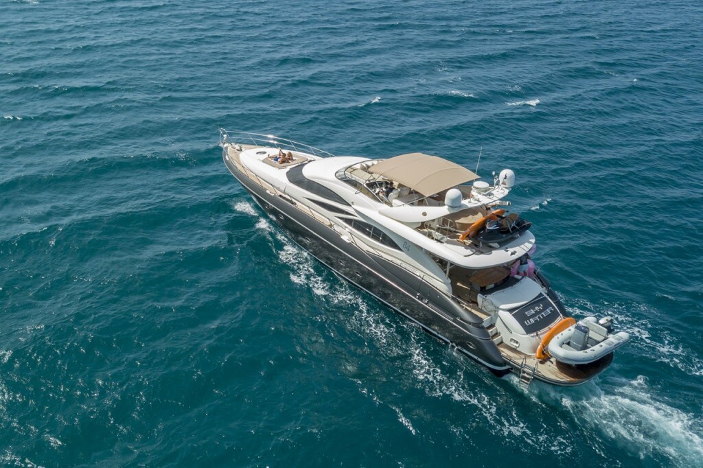 Sunseeker Manhattan 84 Skywater